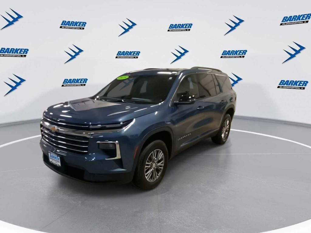 used 2025 Chevrolet Traverse car, priced at $36,290