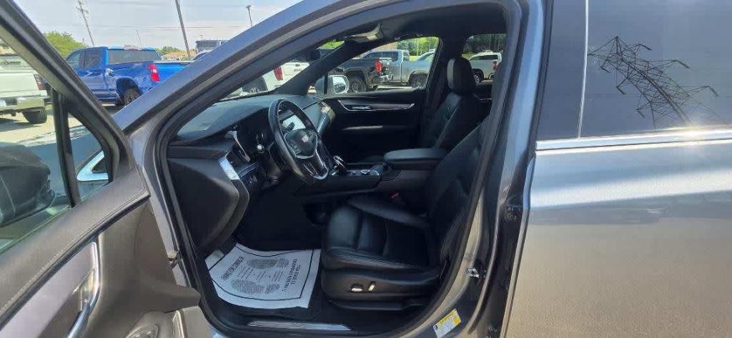 used 2020 Cadillac XT5 car, priced at $23,990