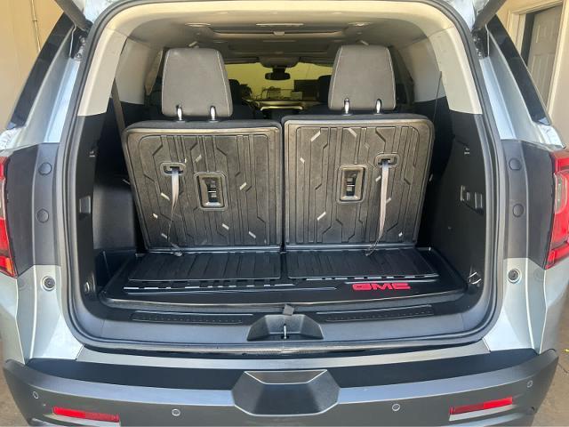 used 2023 GMC Acadia car, priced at $29,998