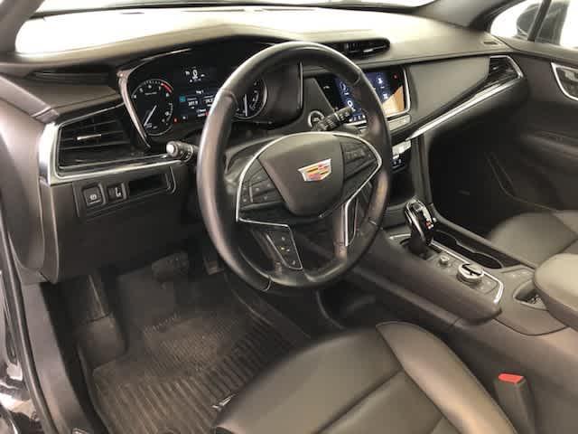 used 2022 Cadillac XT5 car, priced at $34,890