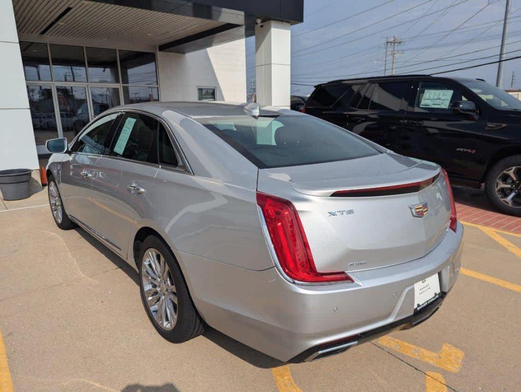 used 2019 Cadillac XTS car