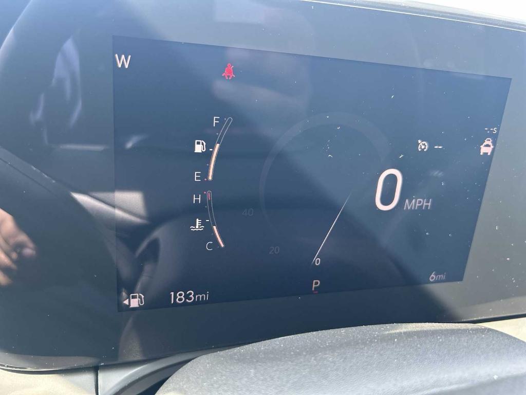 new 2025 Buick Envista car, priced at $23,419