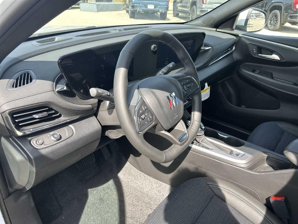 new 2025 Buick Envista car, priced at $23,419