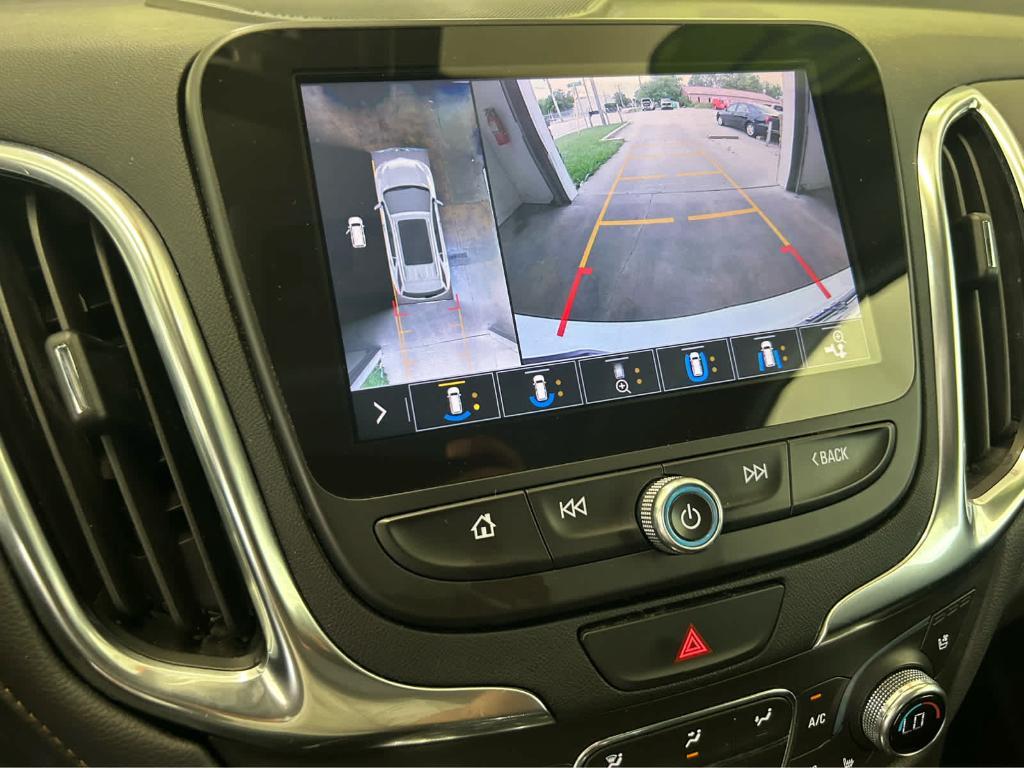 used 2021 Chevrolet Equinox car, priced at $23,120