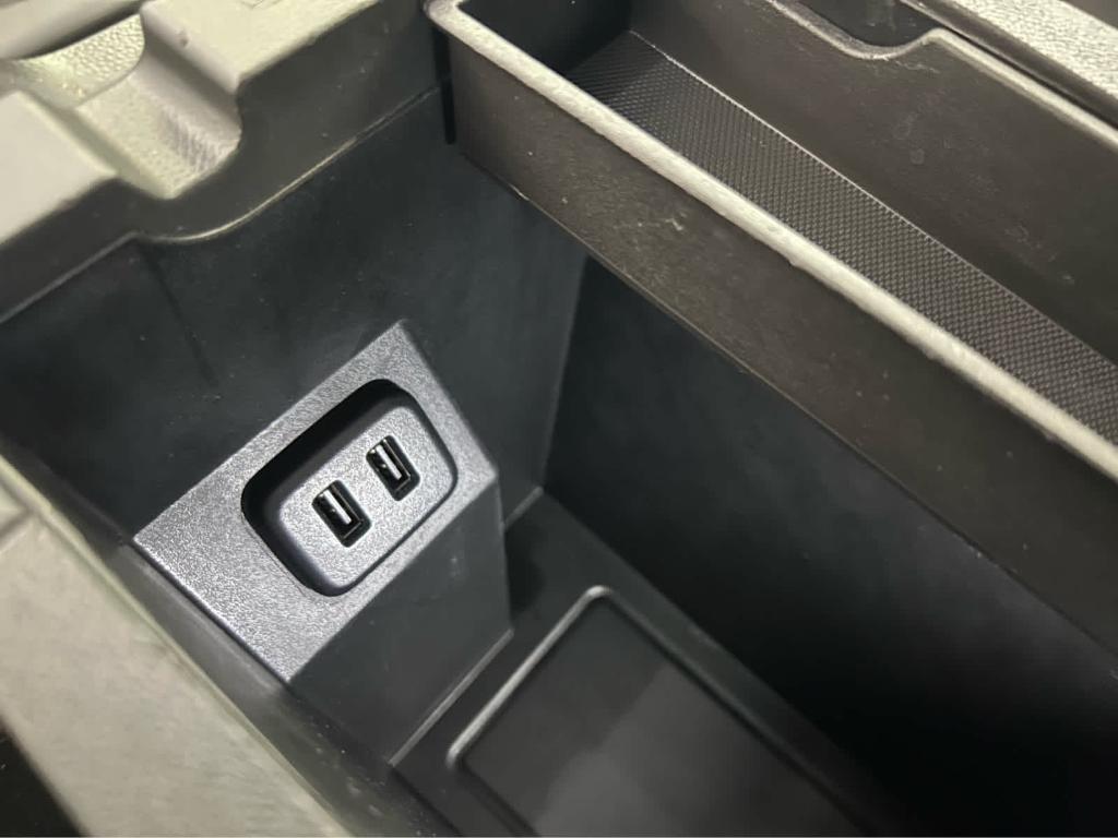 used 2021 Chevrolet Equinox car, priced at $23,120