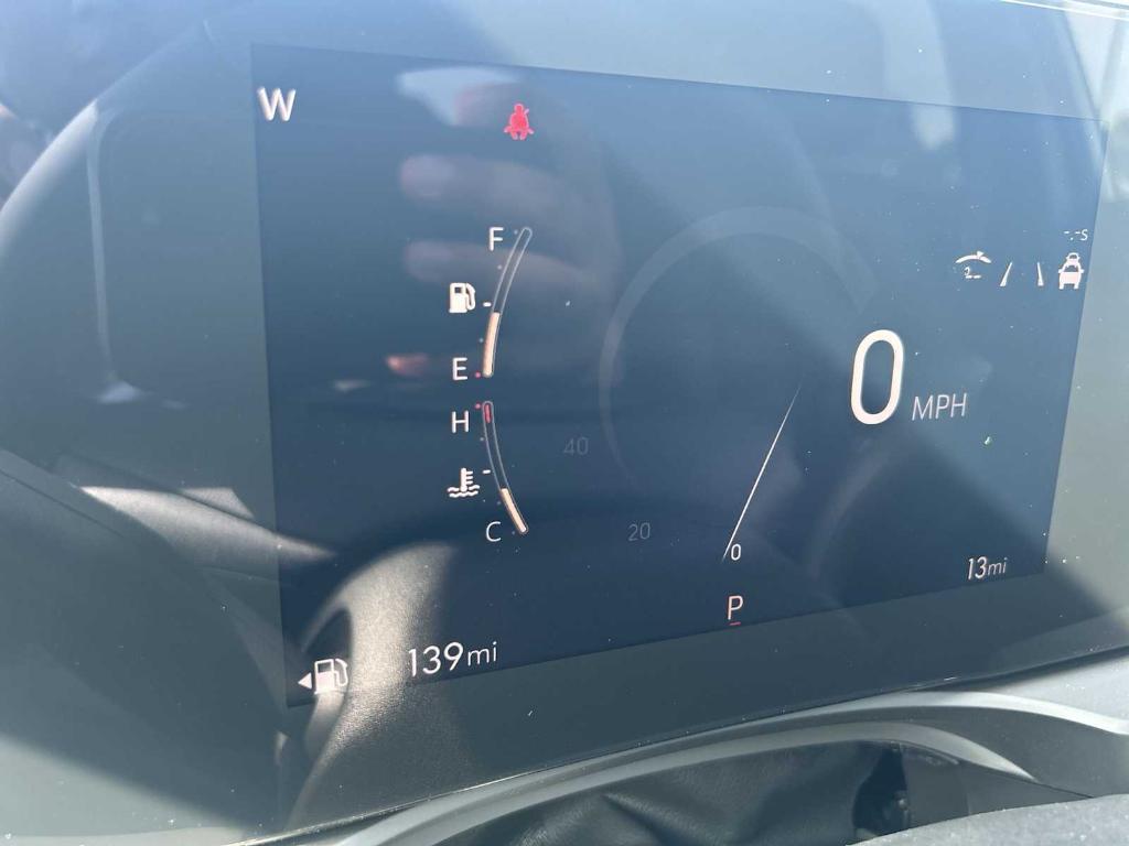 new 2025 Buick Envista car, priced at $24,667