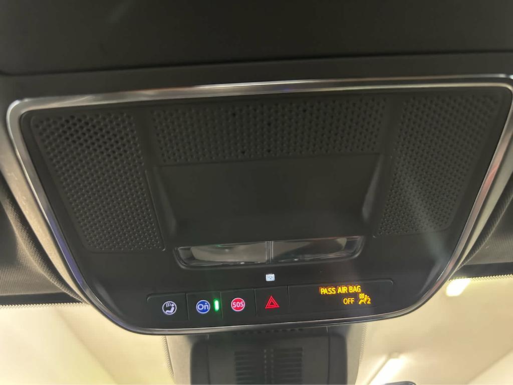 new 2025 Chevrolet Equinox car, priced at $35,990