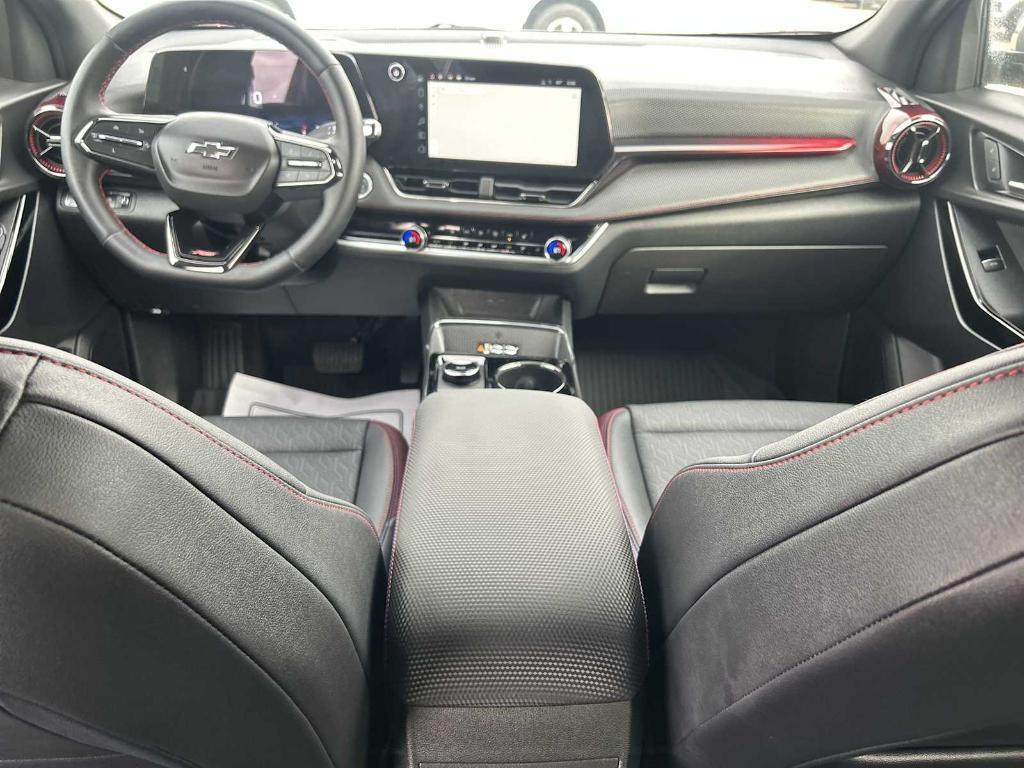 new 2025 Chevrolet Equinox car, priced at $35,990