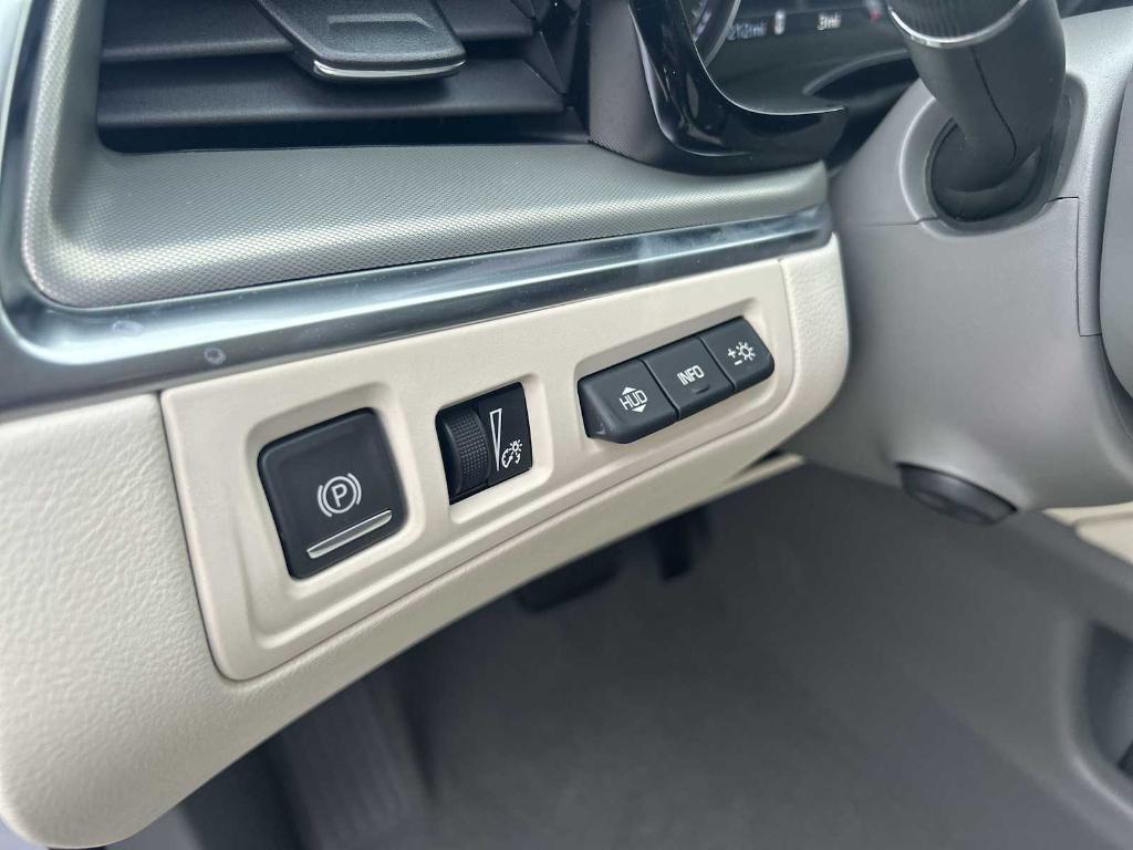 new 2026 Cadillac XT5 car, priced at $61,695