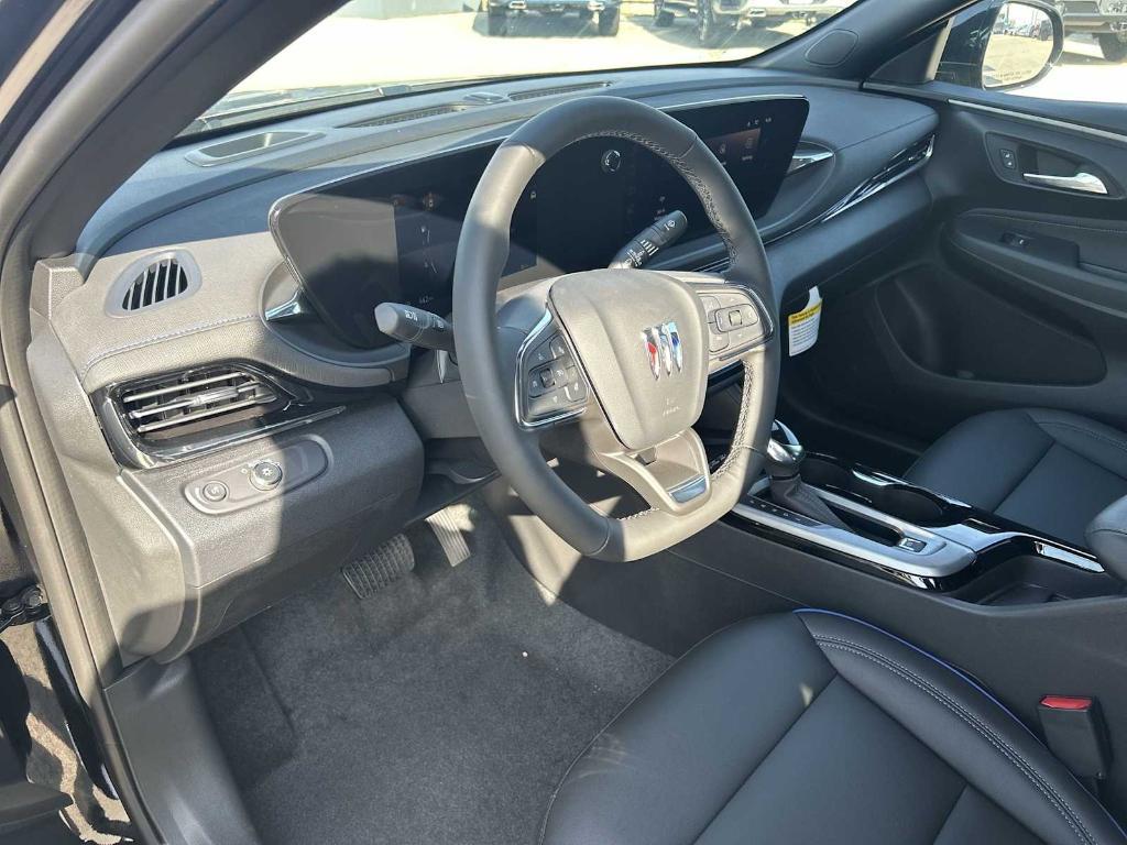 new 2025 Buick Envista car, priced at $26,693