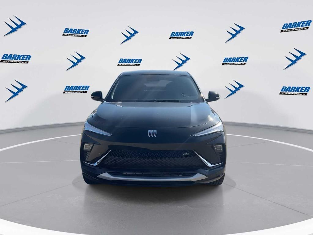 new 2025 Buick Envista car, priced at $26,693