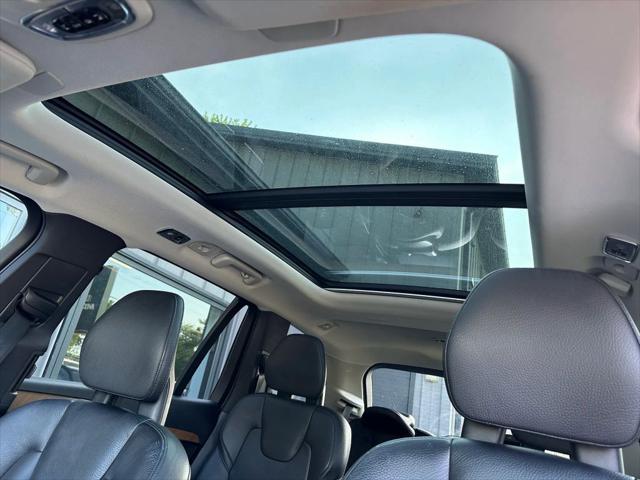 used 2021 Volvo XC90 Recharge Plug-In Hybrid car, priced at $27,999