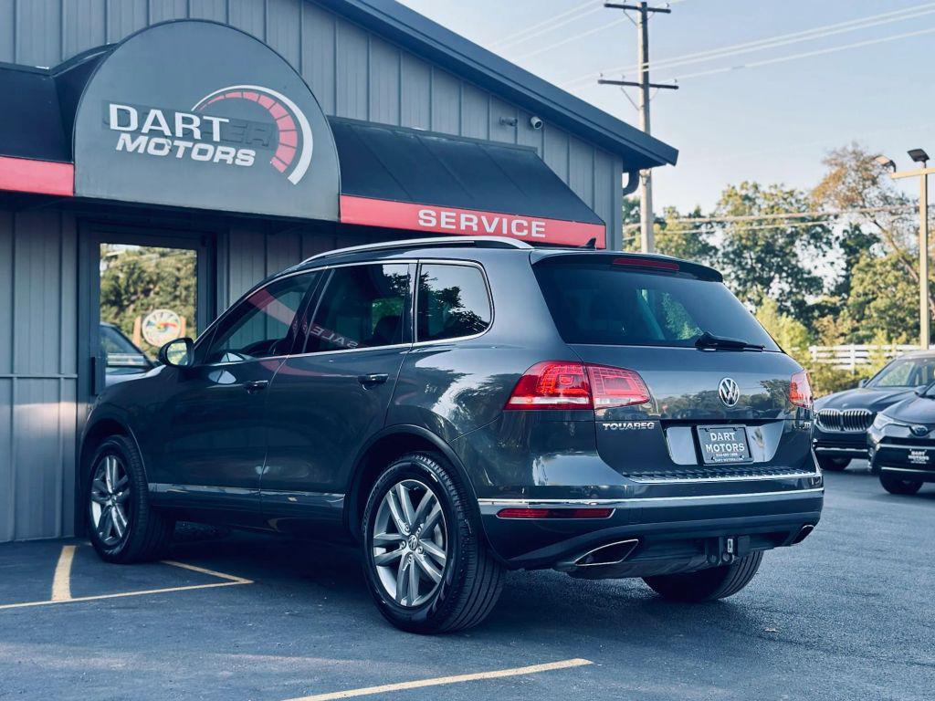used 2016 Volkswagen Touareg car, priced at $17,999