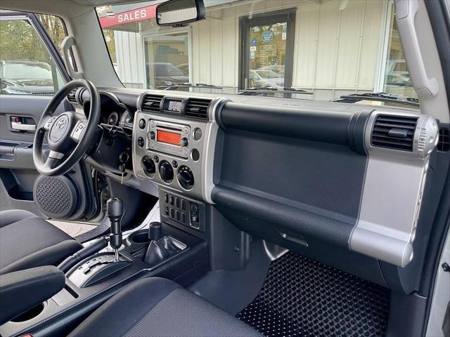 used 2011 Toyota FJ Cruiser car, priced at $18,999