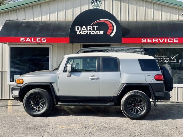 used 2011 Toyota FJ Cruiser car, priced at $18,999