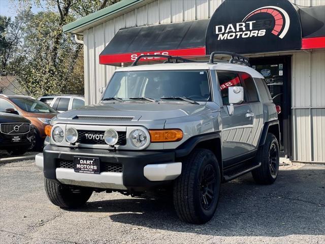 used 2011 Toyota FJ Cruiser car, priced at $18,999