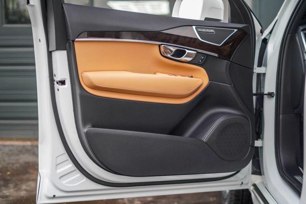 used 2019 Volvo XC90 car, priced at $23,999