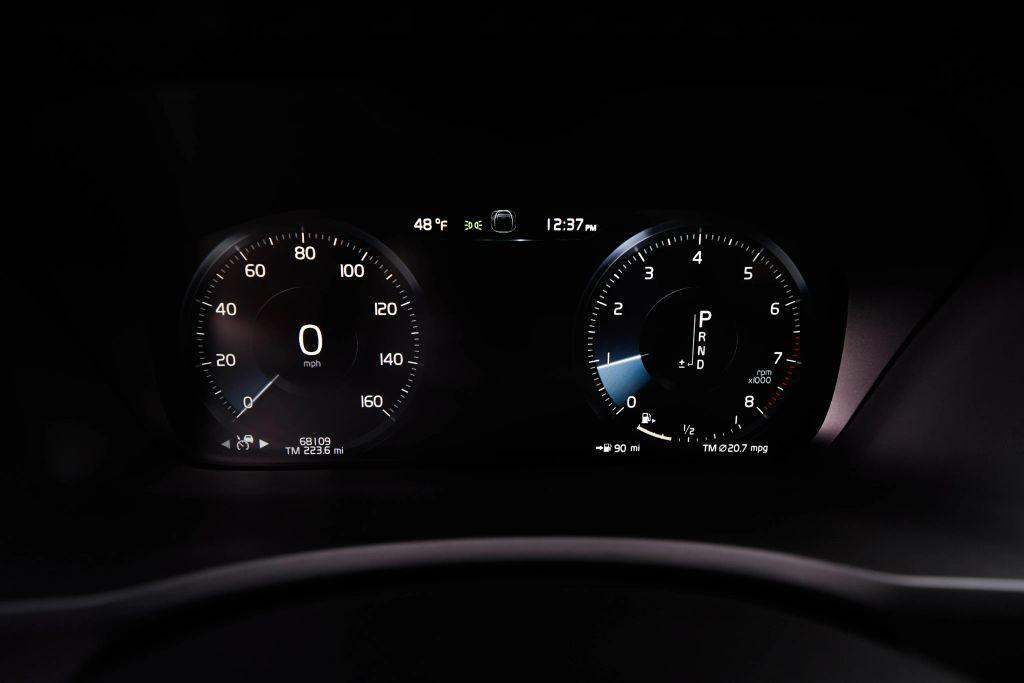 used 2019 Volvo XC90 car, priced at $23,999