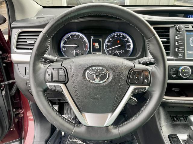 used 2017 Toyota Highlander car, priced at $23,999