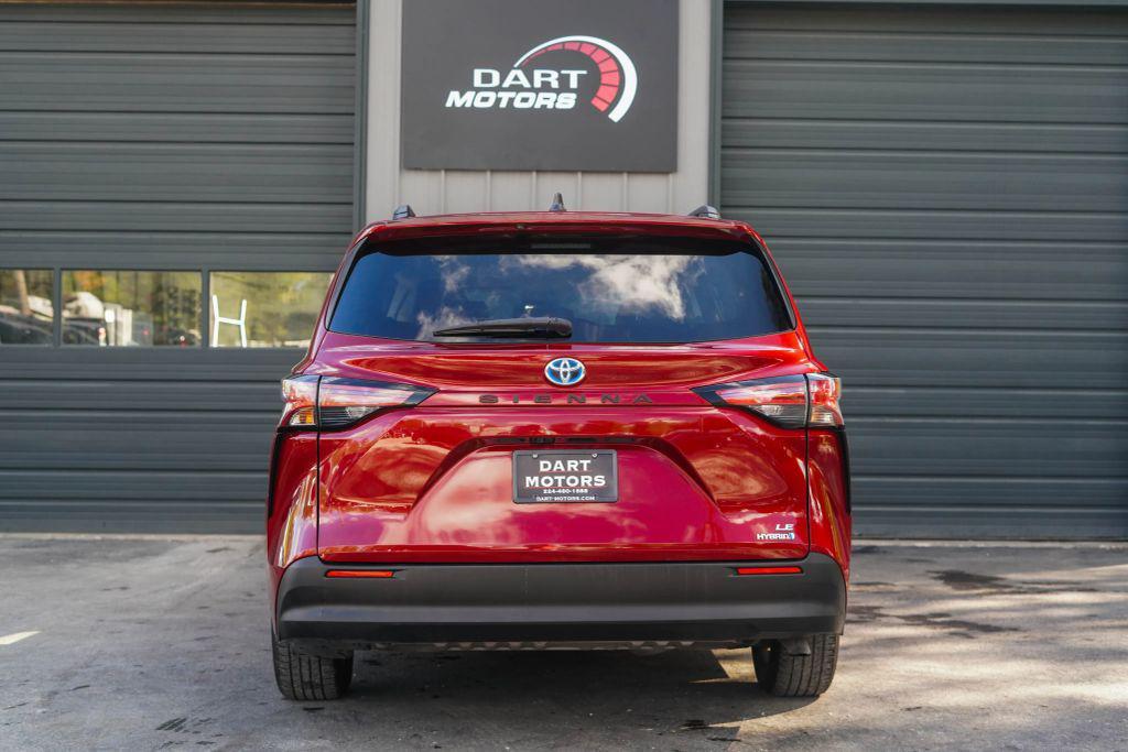 used 2022 Toyota Sienna car, priced at $26,999