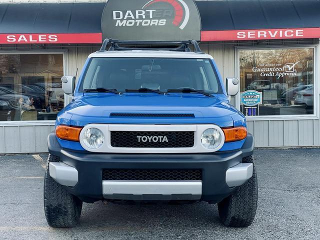 used 2007 Toyota FJ Cruiser car, priced at $13,999