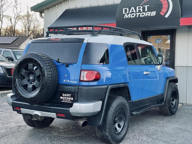 used 2007 Toyota FJ Cruiser car, priced at $13,999