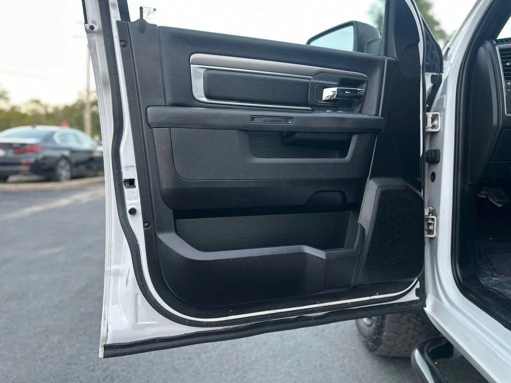 used 2021 Ram 1500 Classic car, priced at $23,999