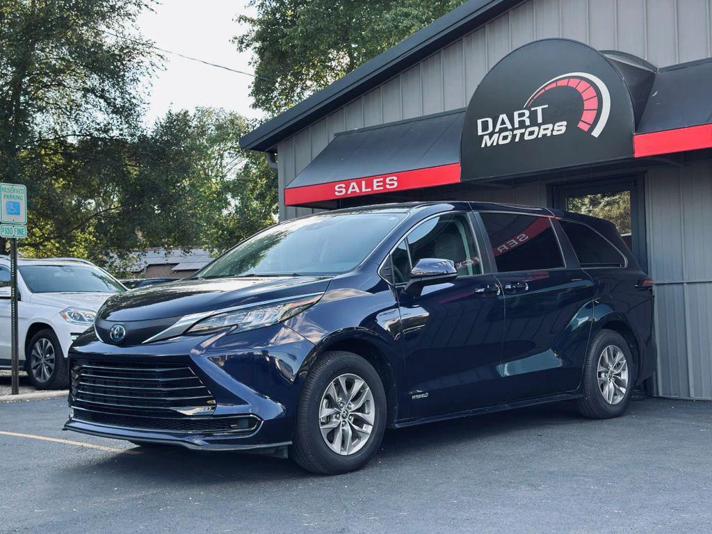 used 2021 Toyota Sienna car, priced at $28,999