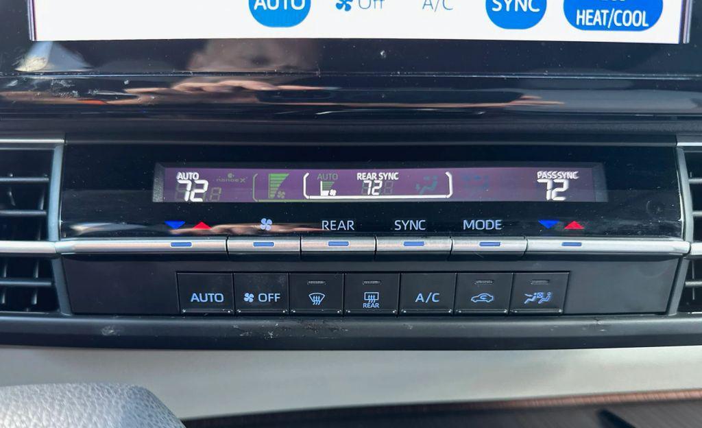 used 2021 Toyota Sienna car, priced at $28,999