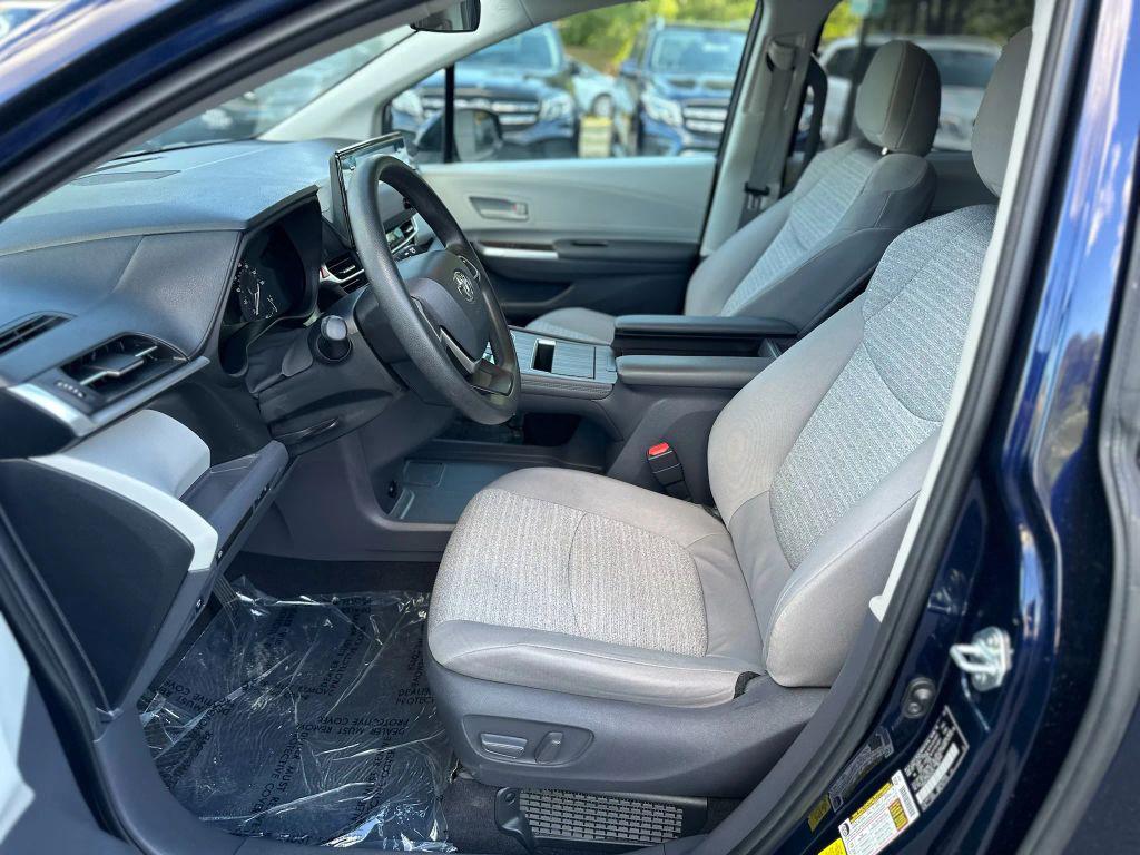 used 2021 Toyota Sienna car, priced at $28,999
