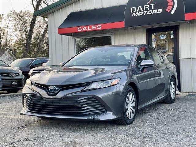 used 2018 Toyota Camry Hybrid car, priced at $19,999