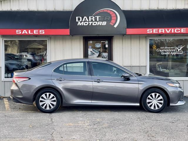 used 2018 Toyota Camry Hybrid car, priced at $19,999