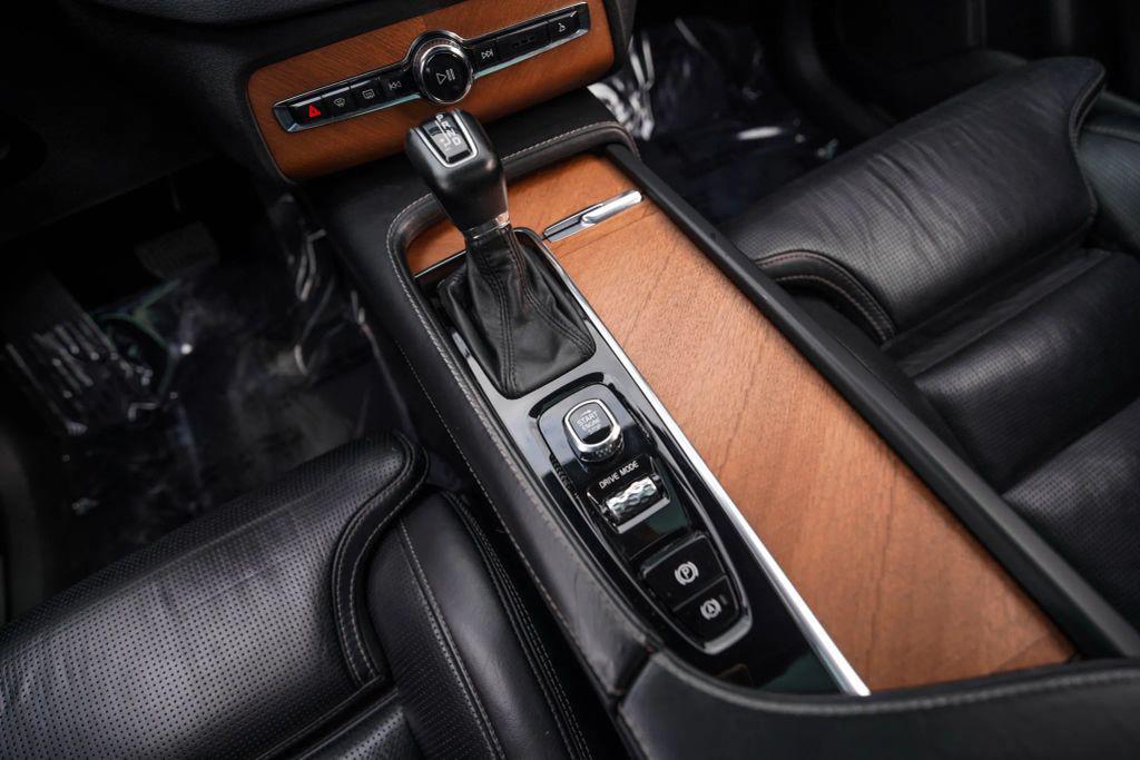 used 2018 Volvo XC90 car, priced at $20,995