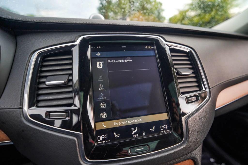 used 2018 Volvo XC90 car, priced at $20,995