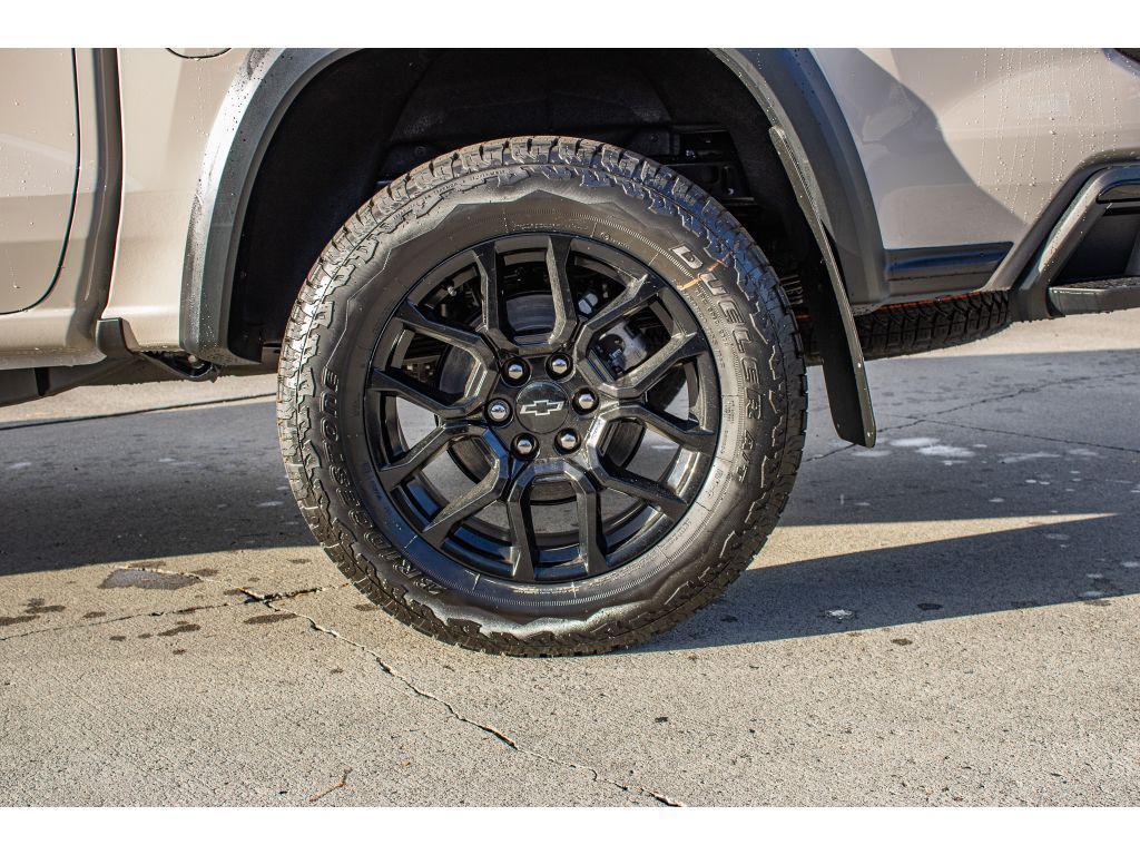 new 2026 Chevrolet Colorado car, priced at $45,500