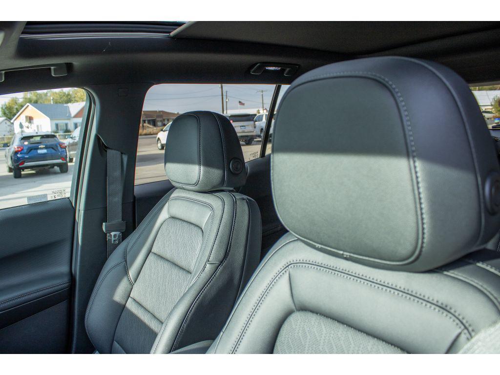 new 2026 Chevrolet Equinox car, priced at $36,000