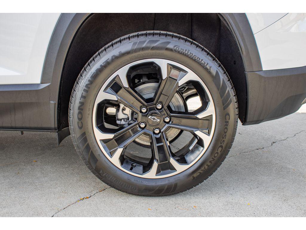 new 2026 Chevrolet Equinox car, priced at $36,000