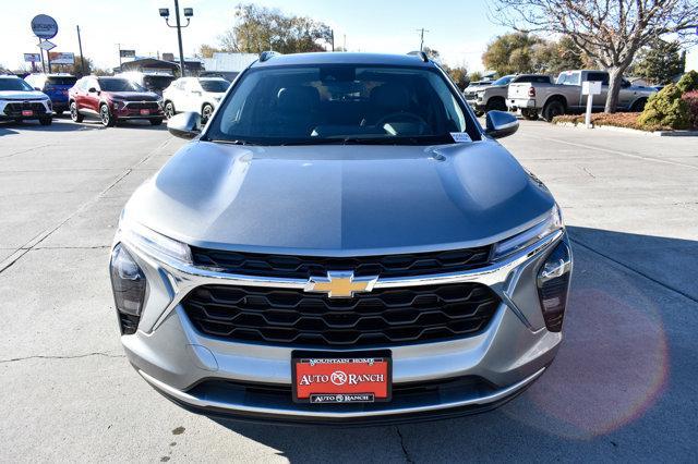 new 2025 Chevrolet Trax car, priced at $24,985