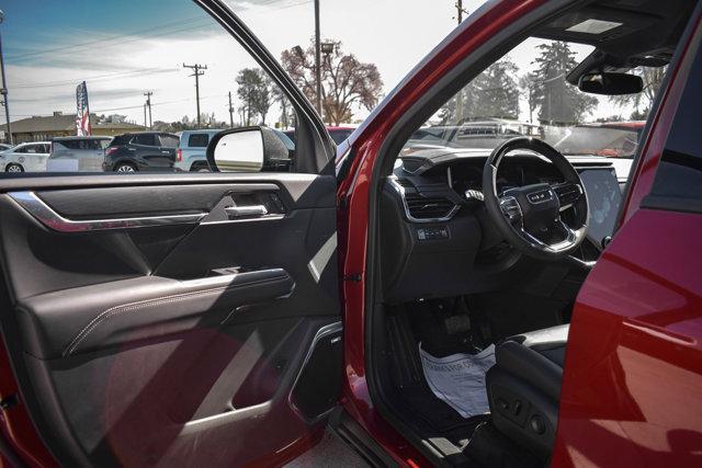 new 2025 GMC Acadia car, priced at $55,580