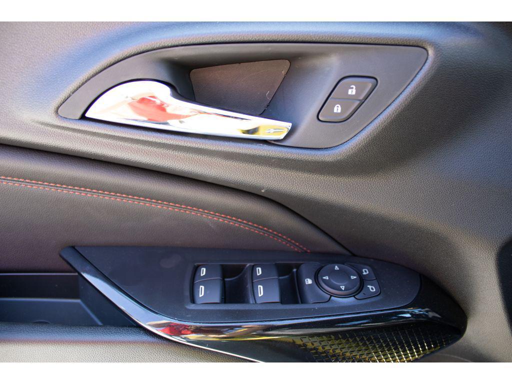 new 2025 Chevrolet Trax car, priced at $25,500