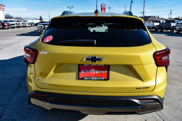 new 2025 Chevrolet Trax car, priced at $26,585