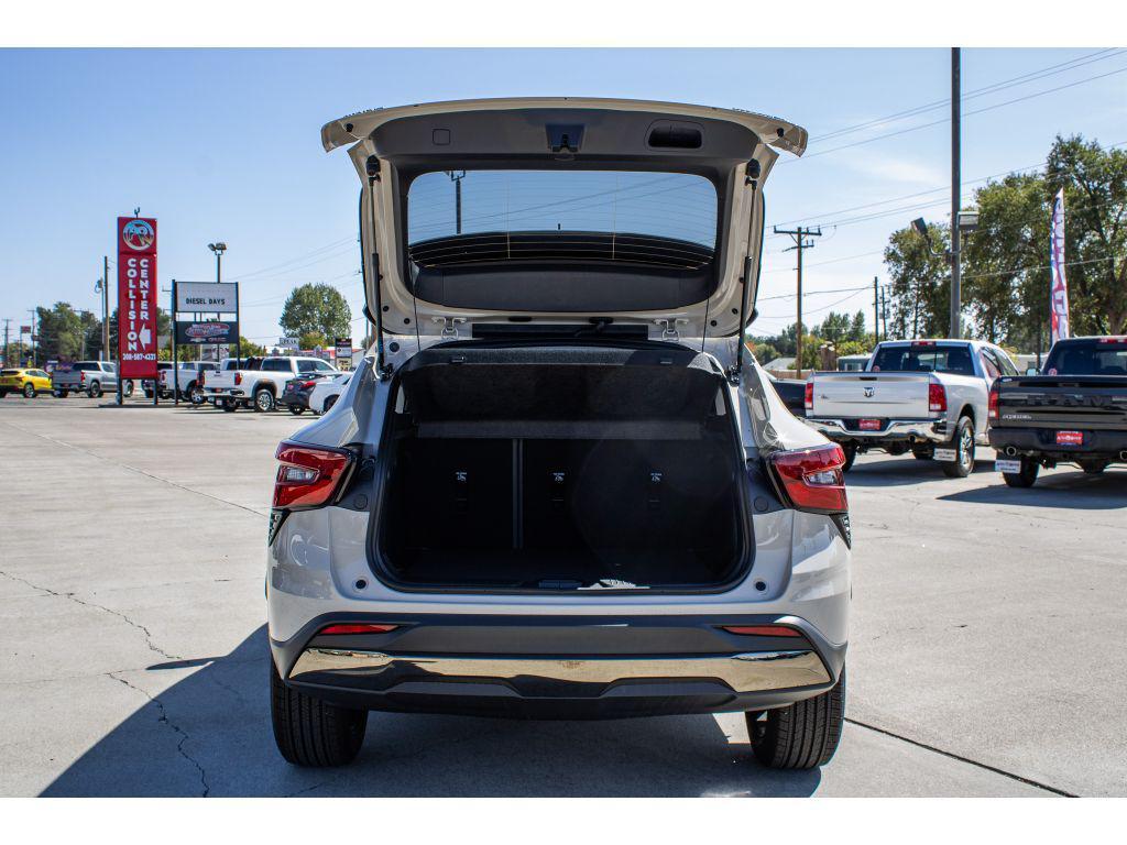 new 2026 Chevrolet Trax car, priced at $25,950