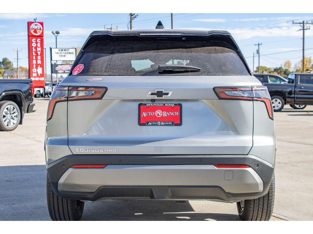 new 2026 Chevrolet Equinox car, priced at $34,000