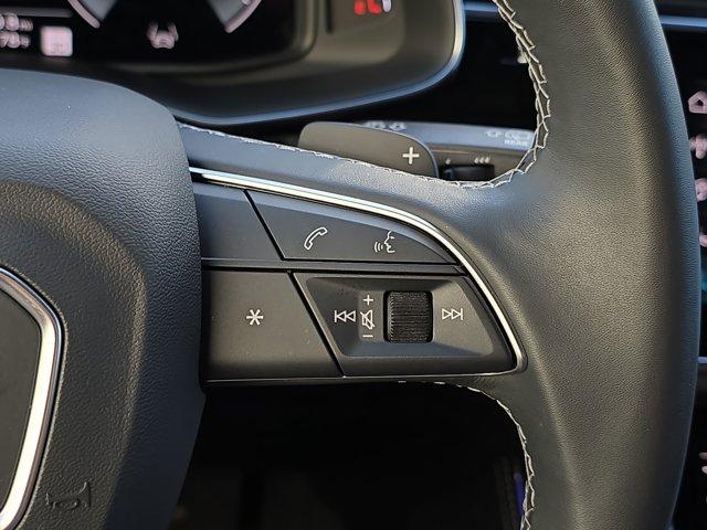 used 2025 Audi Q7 car, priced at $58,325