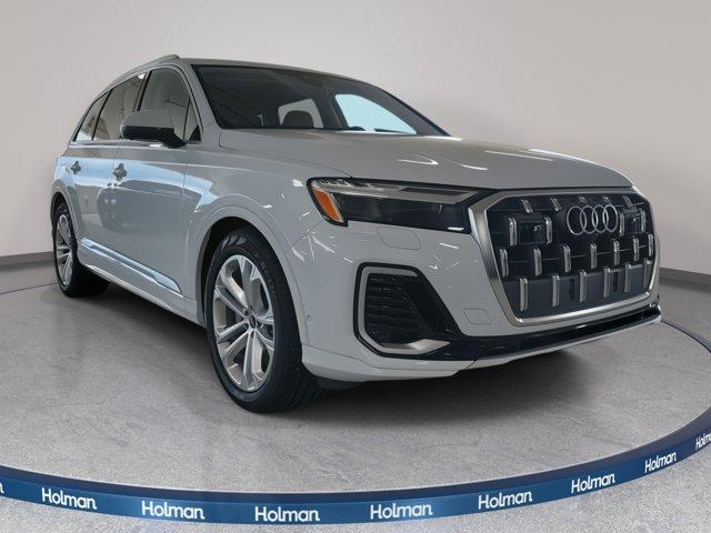 new 2026 Audi Q7 car, priced at $76,445