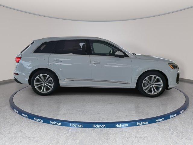 new 2026 Audi Q7 car, priced at $76,445