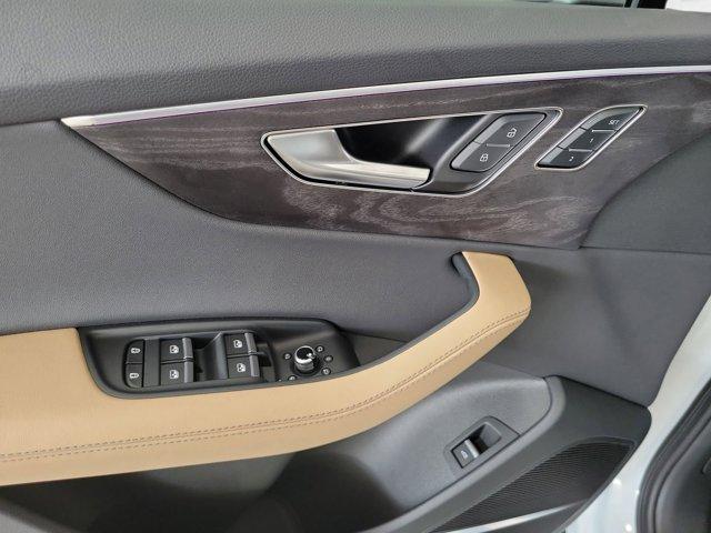 new 2026 Audi Q7 car, priced at $76,445