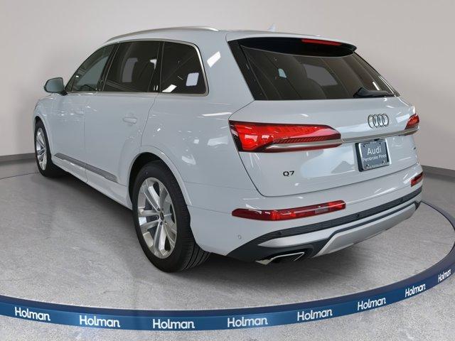 new 2026 Audi Q7 car, priced at $76,445