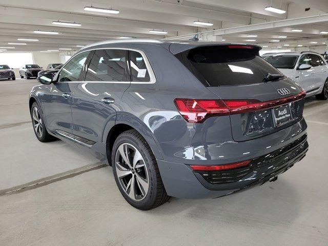 new 2024 Audi Q8 e-tron car