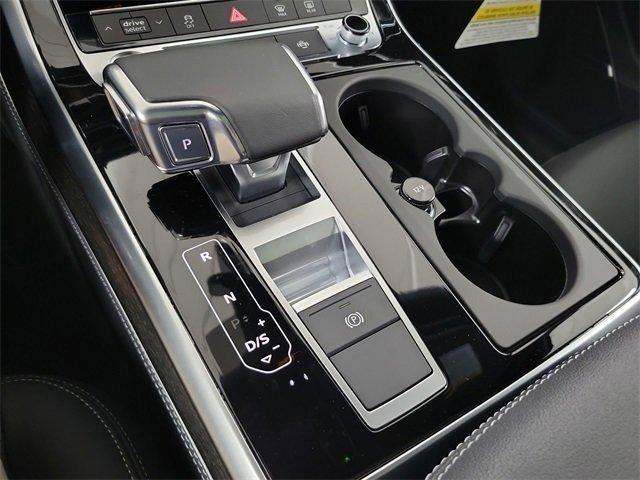 new 2025 Audi Q7 car, priced at $71,450